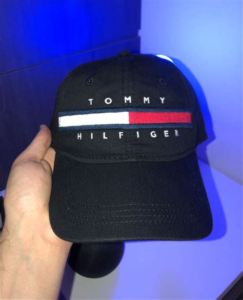 bone de tommy hilfiger falso